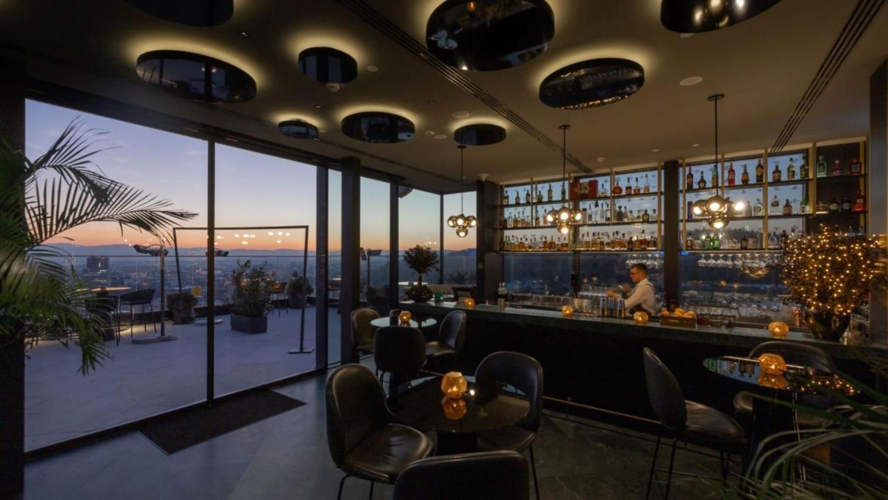 卢布尔雅那洲际酒店 外观 照片 The rooftop bar